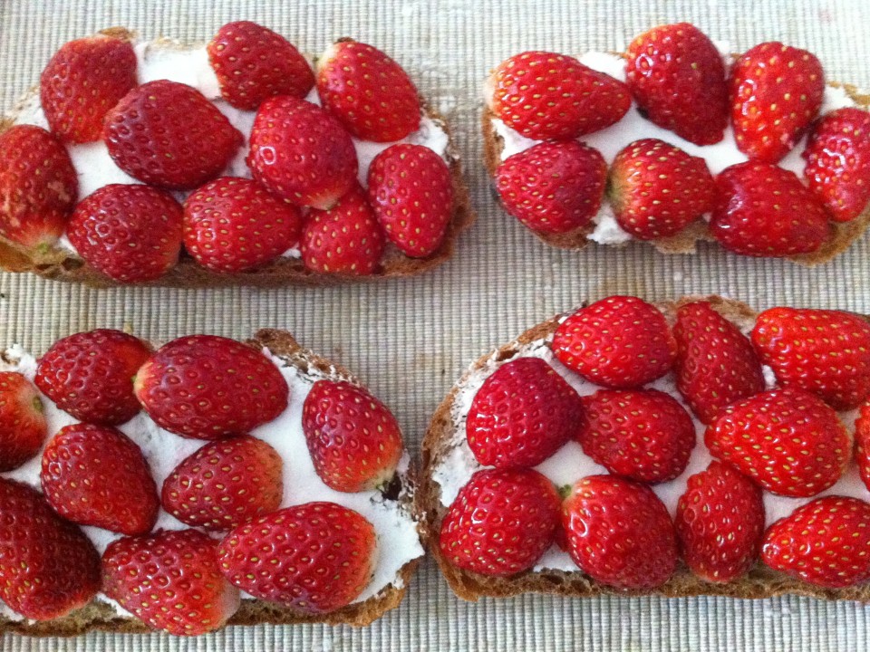 strawberry winter breakfast!